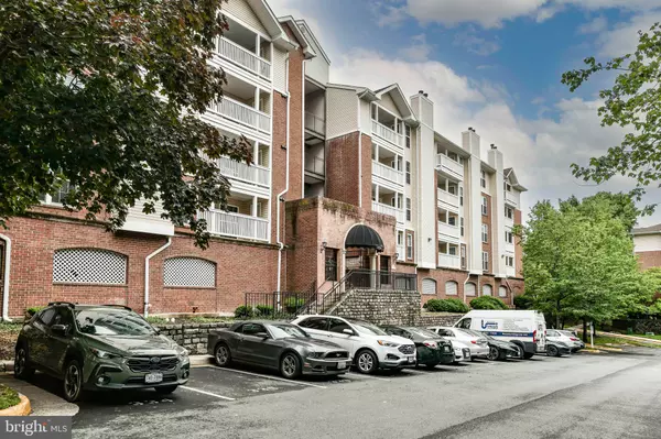 1524 LINCOLN WAY #433, Mclean, VA 22102