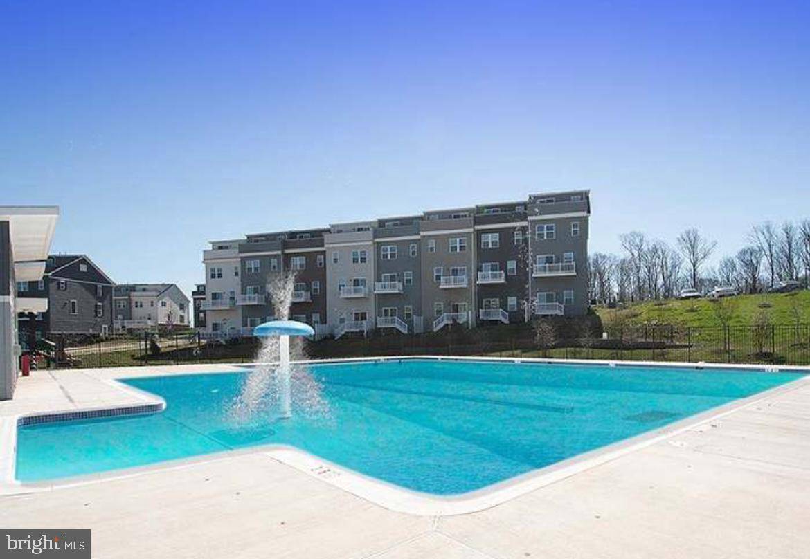 46270 MOUNT ALLEN TER #204, Sterling, VA 20164