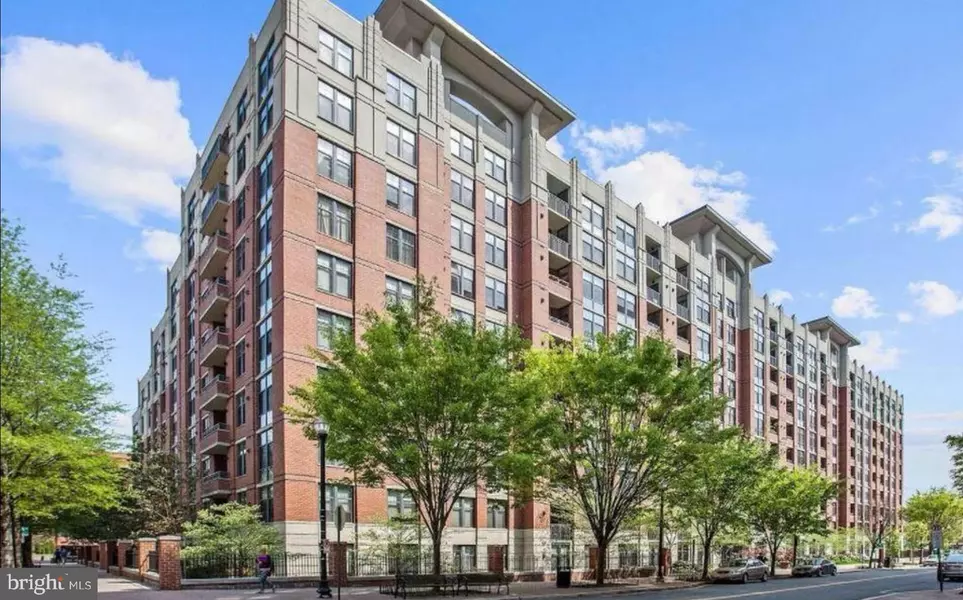 1021 N GARFIELD ST #747, Arlington, VA 22201