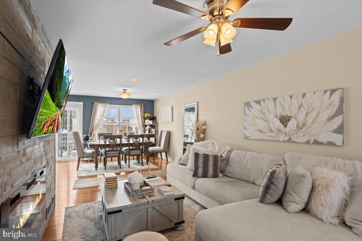 Ephrata, PA 17522,74 MISTY LN