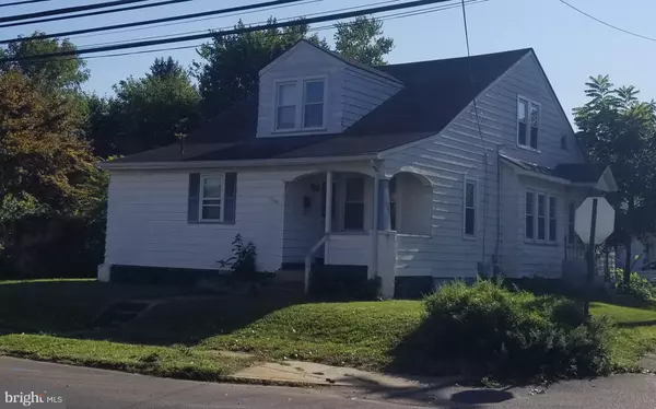 1101 S PENNSYLVANIA AVE, Morrisville, PA 19067