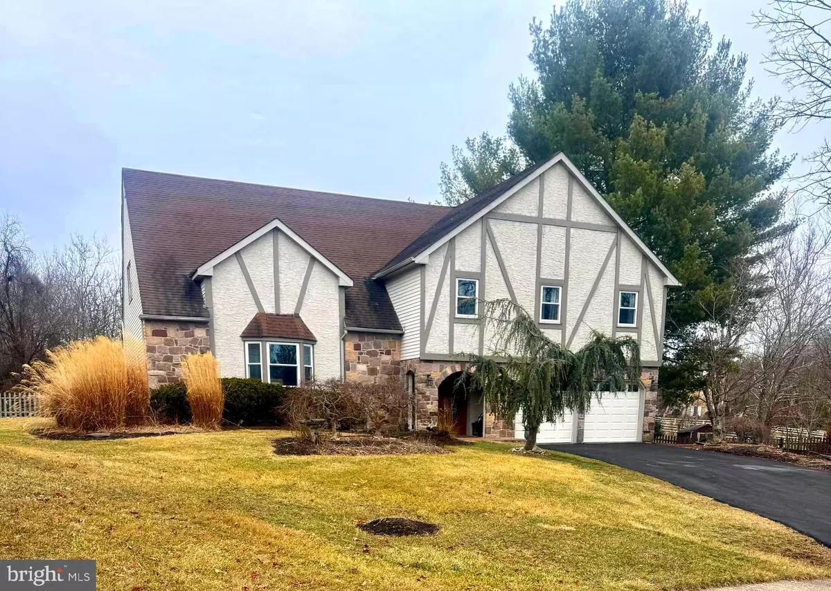 Newtown, PA 18940,158 COLONIAL DR