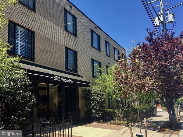 5112 MACARTHUR BLVD NW #308, Washington, DC 20016