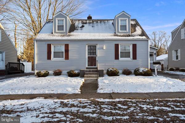 23 W UPPER FERRY RD, Ewing, NJ 08628