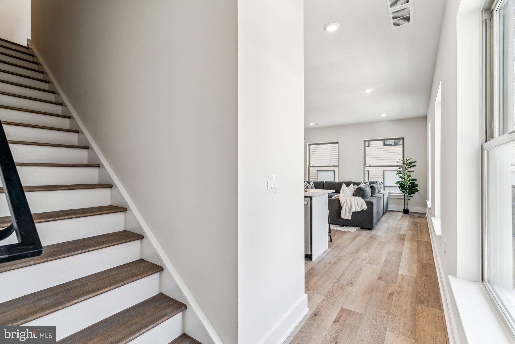 Philadelphia, PA 19129,3442 W WESTMORELAND ST