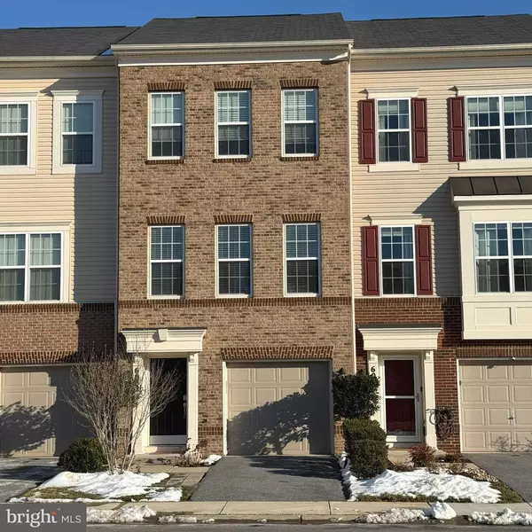 6082 FORUM SQ, Frederick, MD 21703