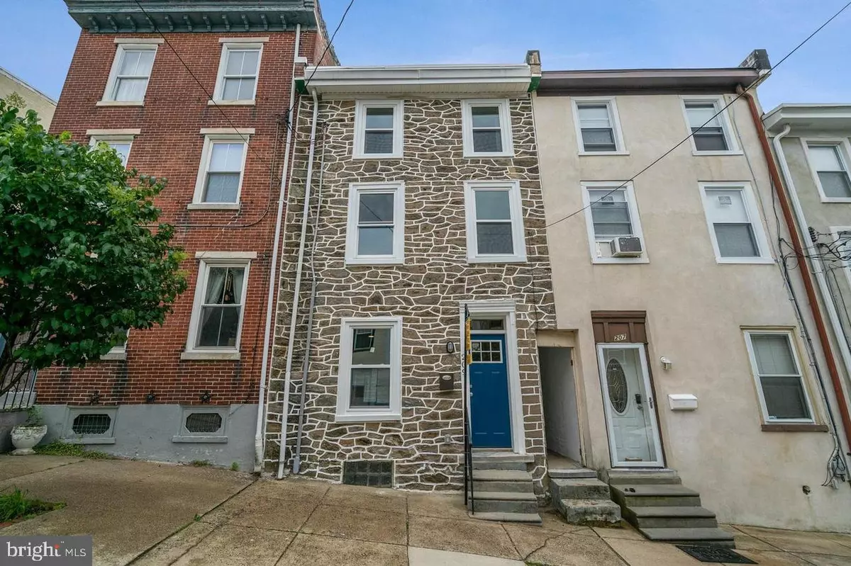 Philadelphia, PA 19127,209 DUPONT ST