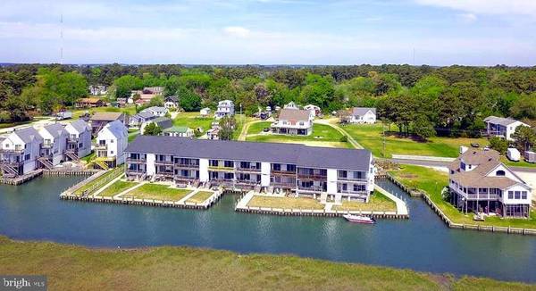 Chincoteague, VA 23336,7622 EAST SIDE RD #202