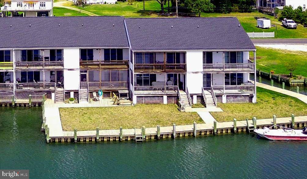 7622 EAST SIDE RD #202, Chincoteague, VA 23336
