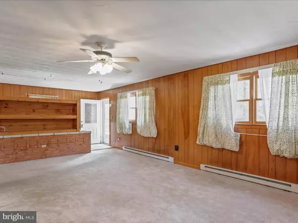 Woodstock, VA 22664,2893 SAINT LUKE RD