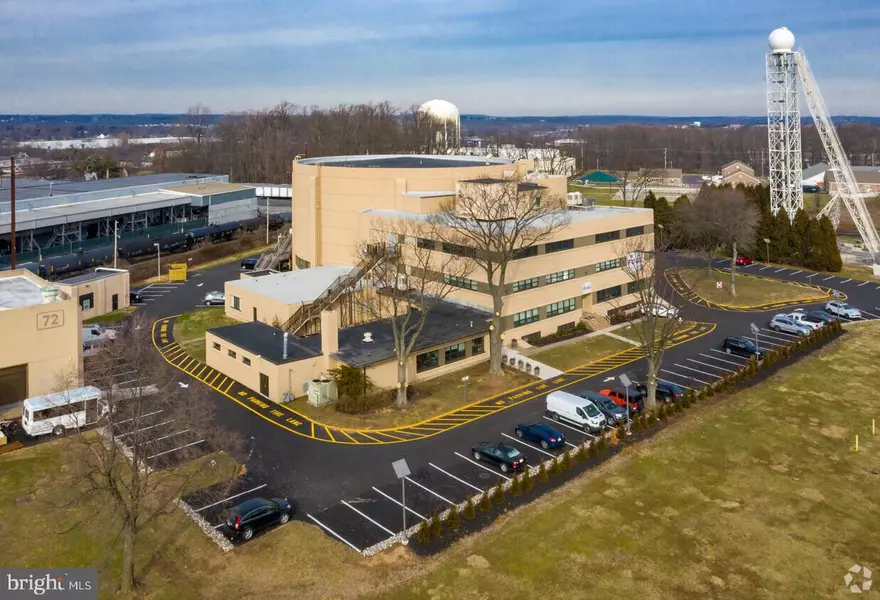780 FALCON CIR, Warminster, PA 18974