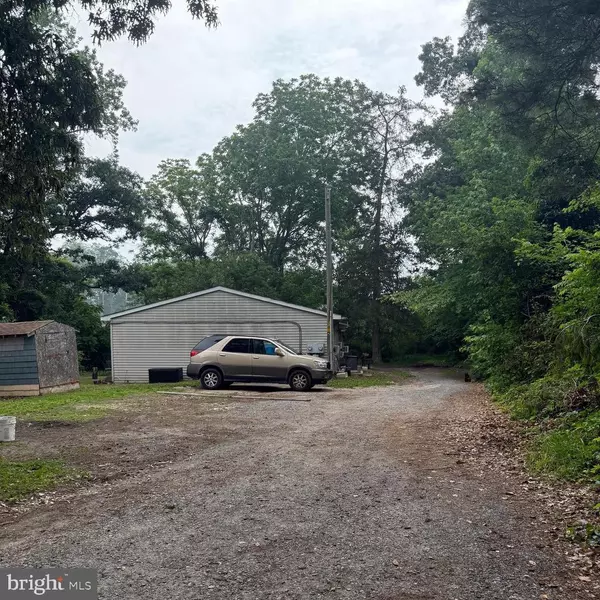 Milford, DE 19963,45 WHISPERING OAK DR