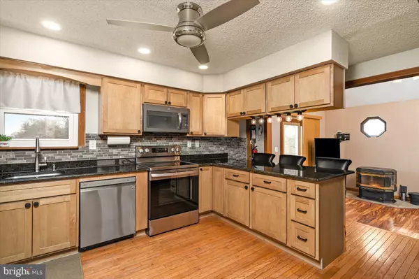 Southampton, NJ 08088,536 RIDGE RD