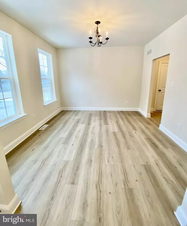Voorhees, NJ 08043,37 LAFAYETTE AVE