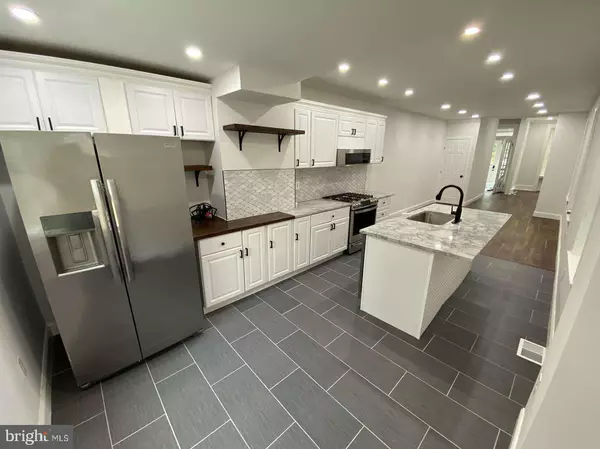 Philadelphia, PA 19130,827 N 25TH ST