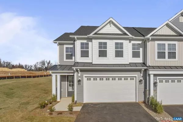 244 RIDGELINE DR, Waynesboro, VA 22980