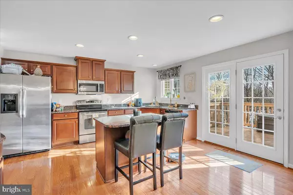 214 NATHAN Cinnaminson, NJ 08077