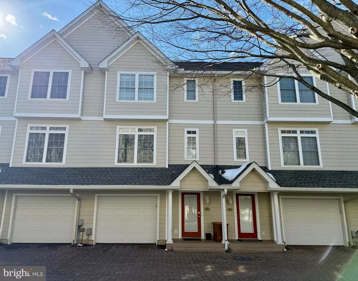 Rehoboth Beach, DE 19971,20364 ADRIANA LN #16