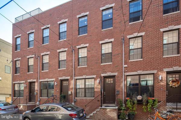 2412 MANTON ST, Philadelphia, PA 19146