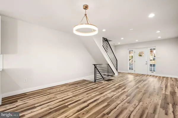 Philadelphia, PA 19131,5762 DUNLAP ST