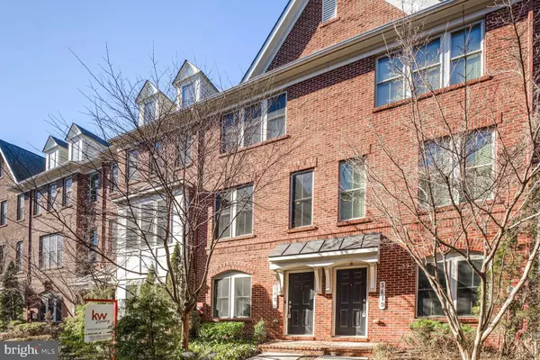 3421 KEMPER RD, Arlington, VA 22206