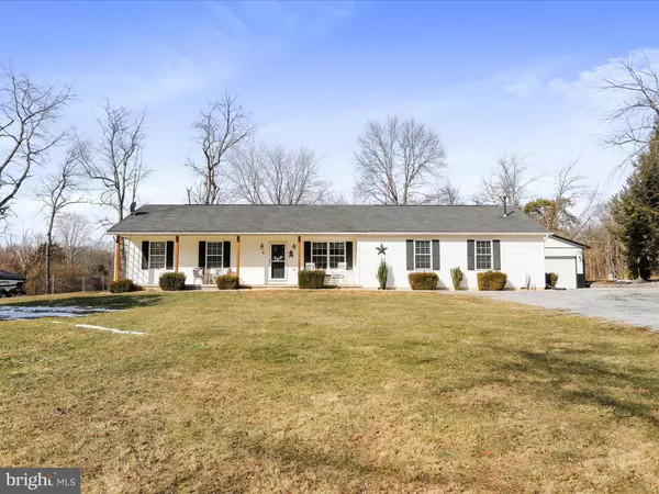 449 LOCKHOUSE RD, Falling Waters, WV 25419