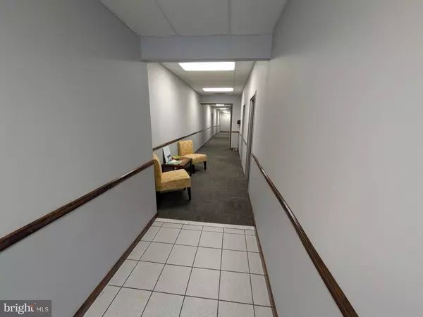 Northampton, PA 18067,24 W 21ST ST #2ND FL