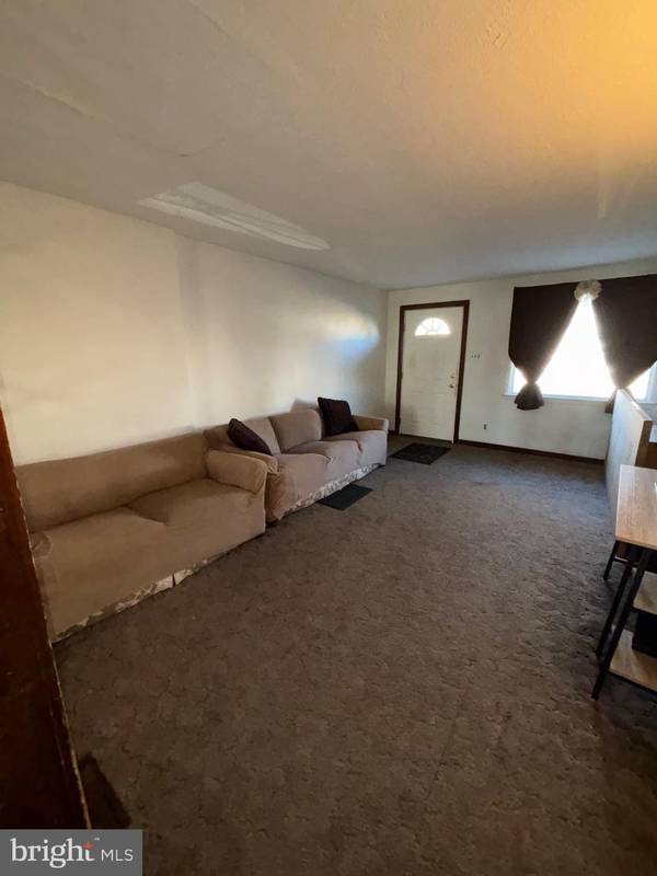 Folcroft, PA 19032,1004 TAYLOR DR