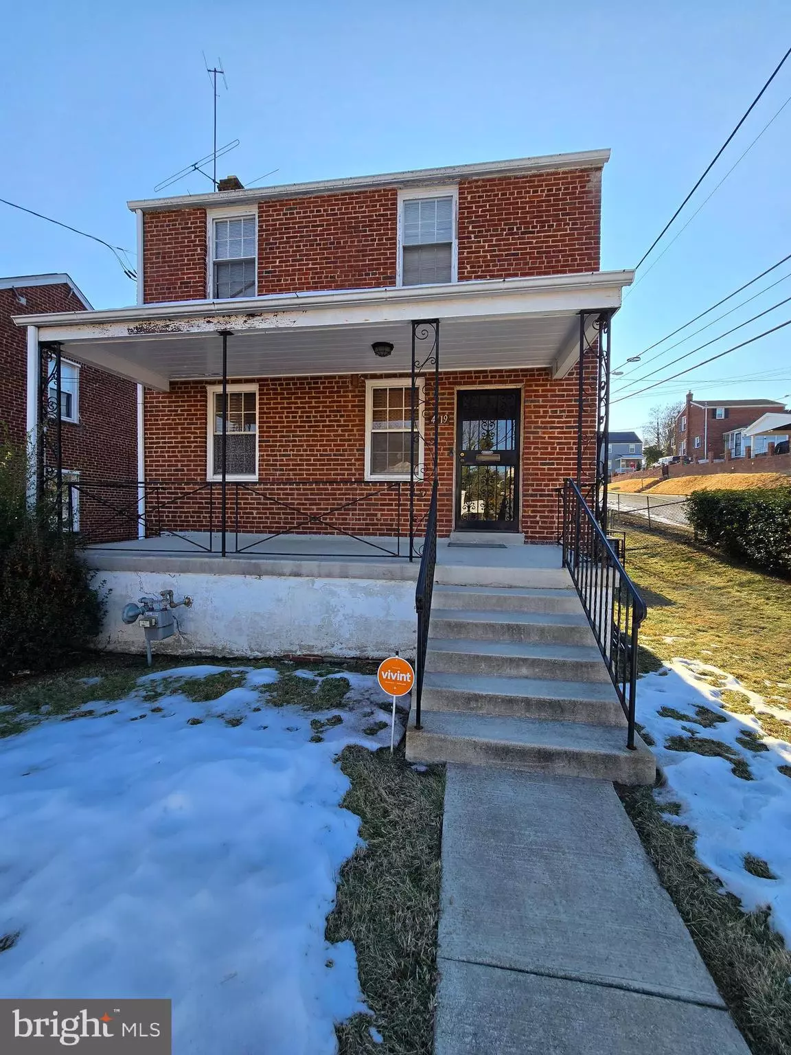 Capitol Heights, MD 20743,4119 URN ST