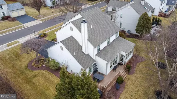 Newtown, PA 18940,27 DIAMOND DR