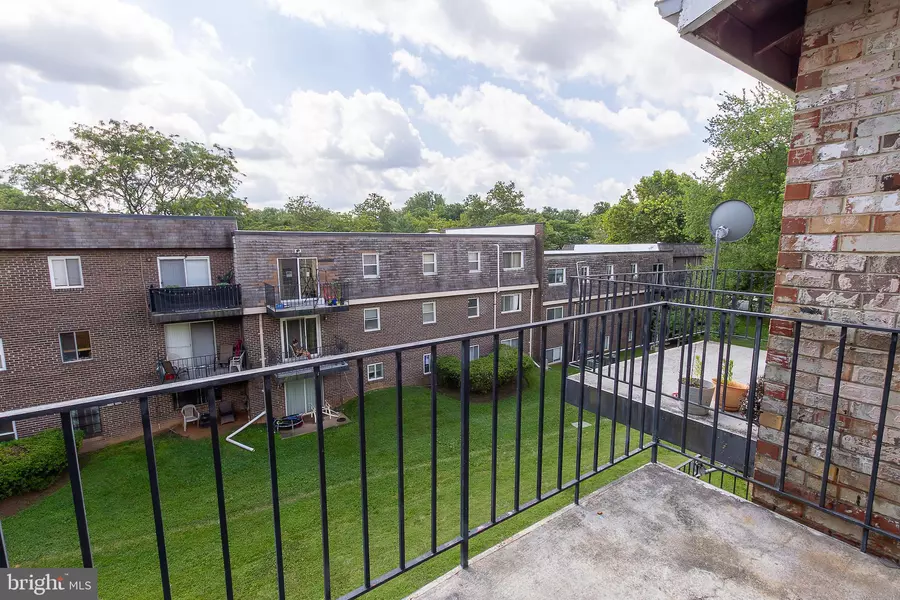 11915-J TARRAGON RD #J, Reisterstown, MD 21136