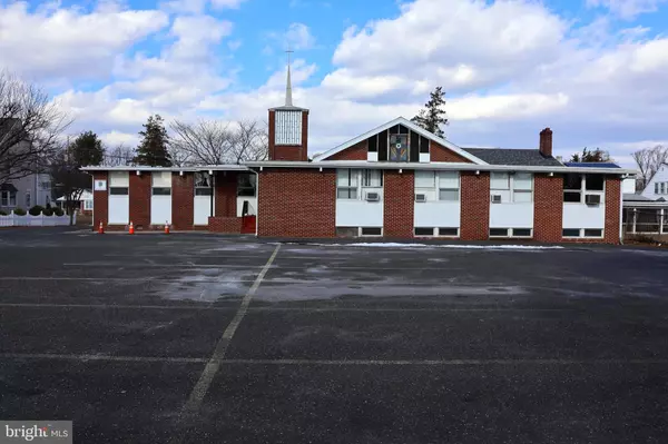 Mount Ephraim, NJ 08059,74 KINGS HWY E