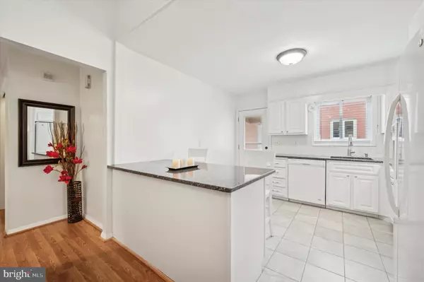 Havertown, PA 19083,150 JUNIPER RD