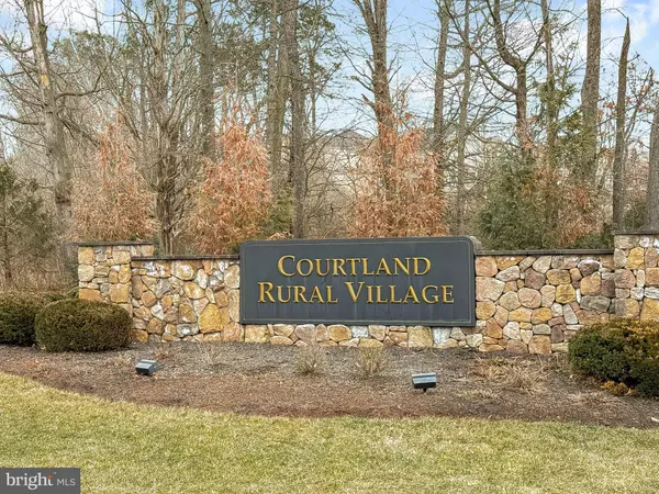 Leesburg, VA 20175,40418 TOUCAN WAY