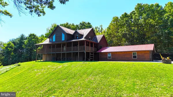 231 RIDGEWOOD DRIVE, New Paris, PA 15554