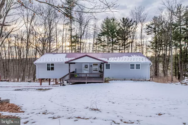 Snow Shoe, PA 16874,123 RIGGS LN