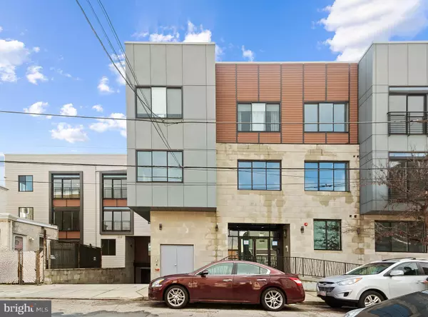 Philadelphia, PA 19125,700 MOYER ST #103