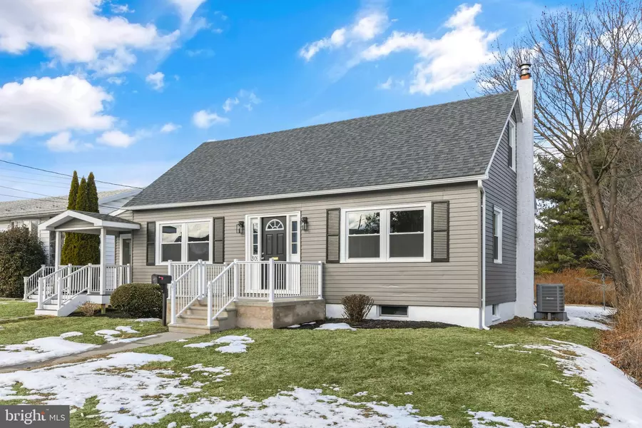 309 PENN ST, Topton, PA 19562