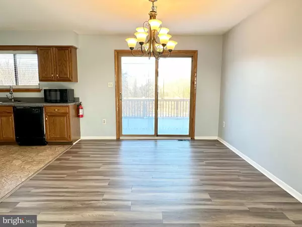 Williamstown, NJ 08094,769 DEBRA CT