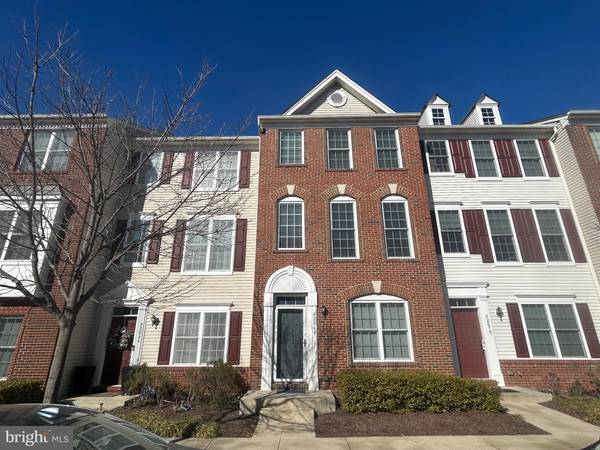 42868 PAMPLIN TER, Chantilly, VA 20152