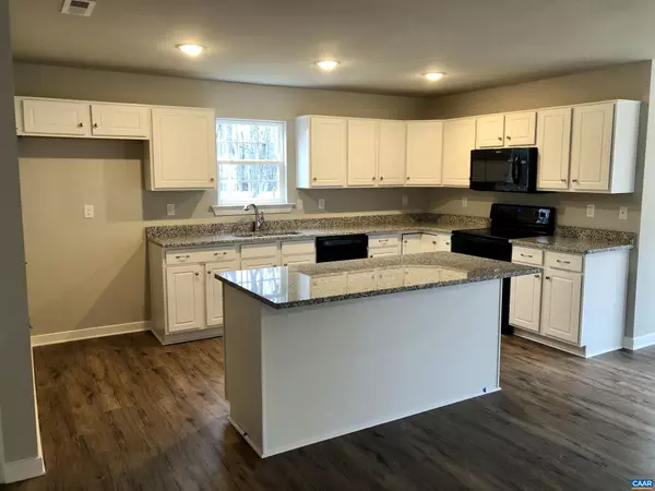 Gordonsville, VA 22942,883 PINEHURST DR