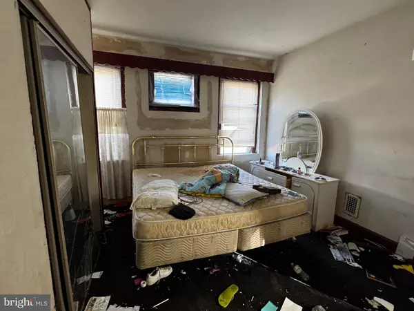 2701 WESTWOOD AVE Baltimore, MD 21216