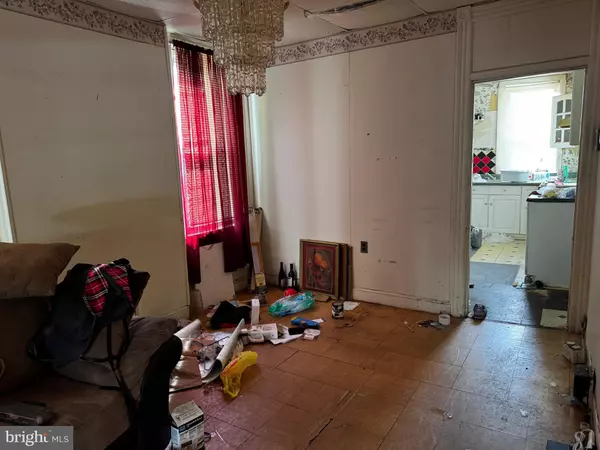 2701 WESTWOOD AVE Baltimore, MD 21216