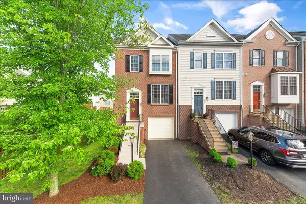 9842 CHESHIRE RIDGE CIR, Manassas, VA 20110