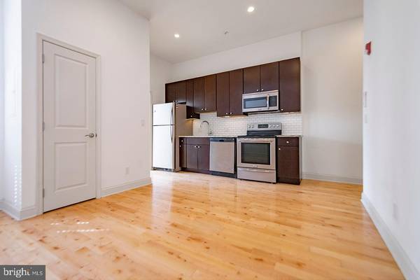 1308 SPRUCE STREET #202, Philadelphia, PA 19107