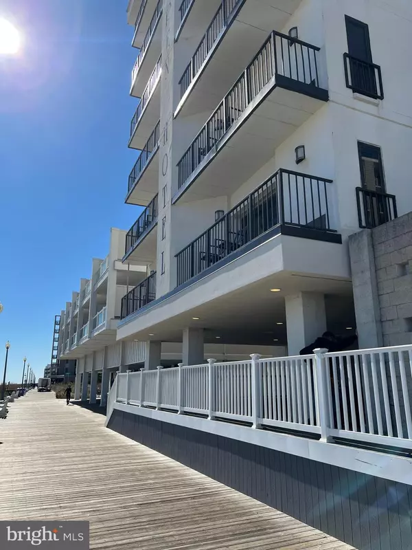 Rehoboth Beach, DE 19971,511 N BOARDWALK #C-E