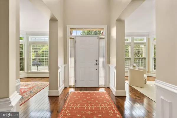 Springfield, VA 22153,7534 RED HILL DR