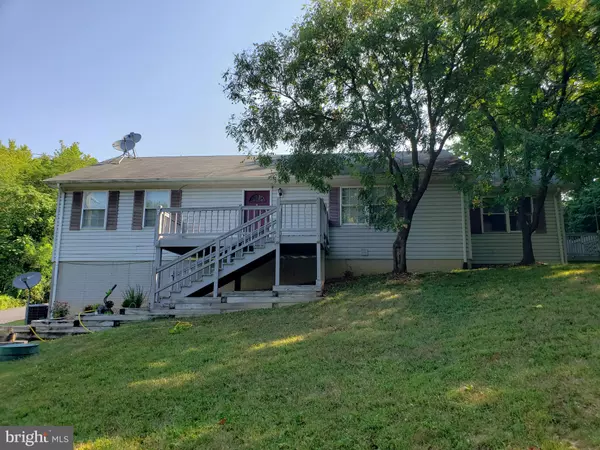 647 BLUE MOUNTAIN, Front Royal, VA 22630