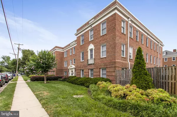 719 S SAINT ASAPH ST #307, Alexandria, VA 22314