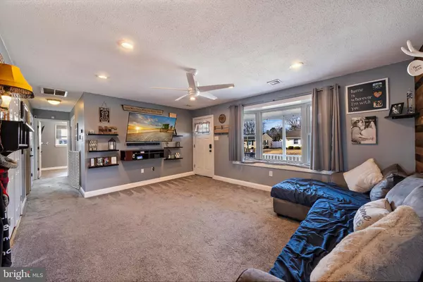 Little Egg Harbor Twp, NJ 08087,6 SARATOGA LAKE DR